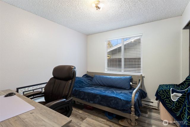 2410 Westlake Drive SE, Lacey, WA 98503