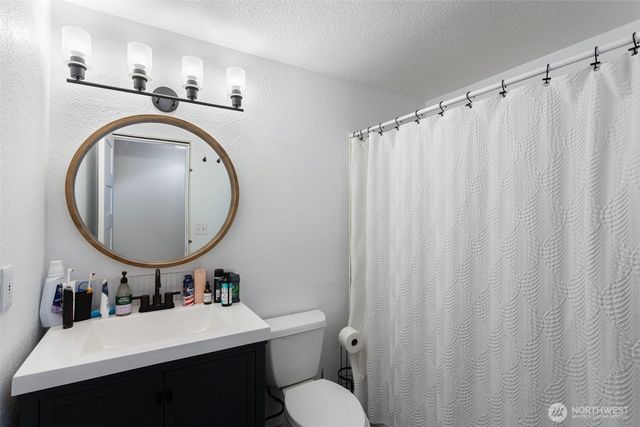 2410 Westlake Drive SE, Lacey, WA 98503