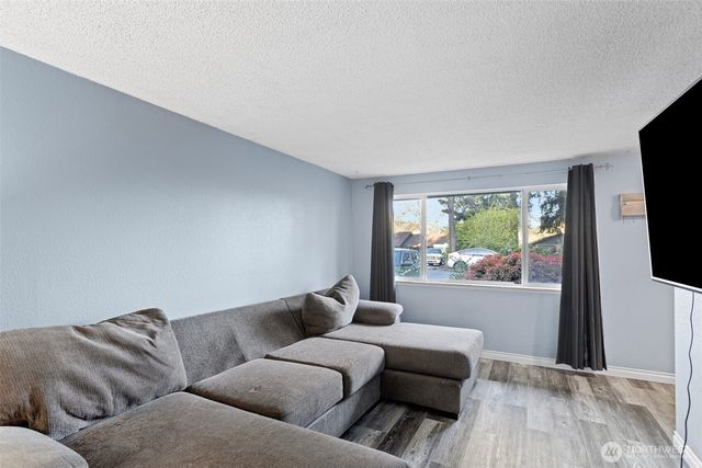 2410 Westlake Drive SE, Lacey, WA 98503