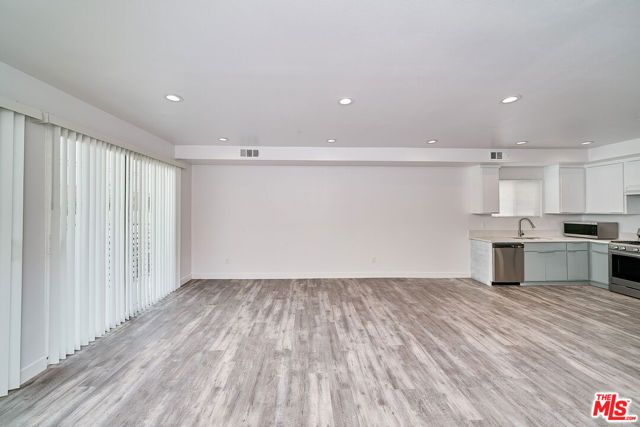 603 W 41st Place, Los Angeles, CA 90037