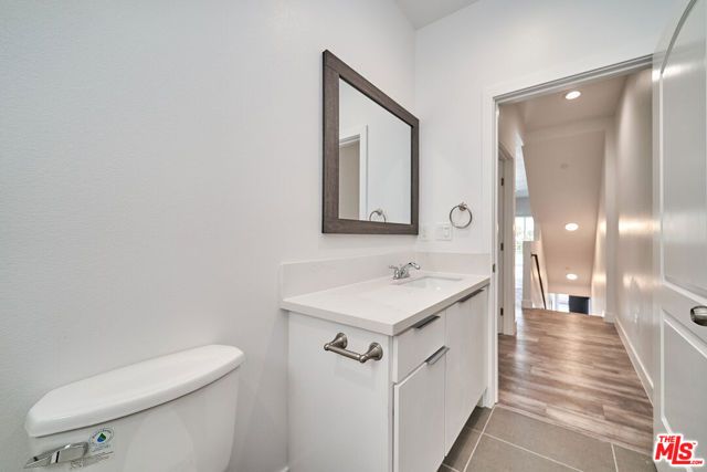 603 W 41st Place, Los Angeles, CA 90037