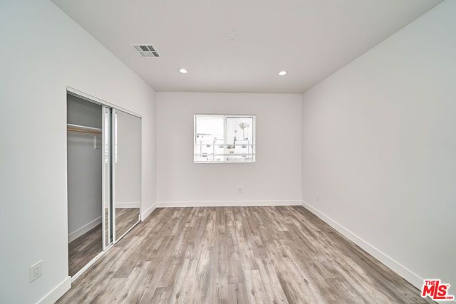 603 W 41st Place, Los Angeles, CA 90037