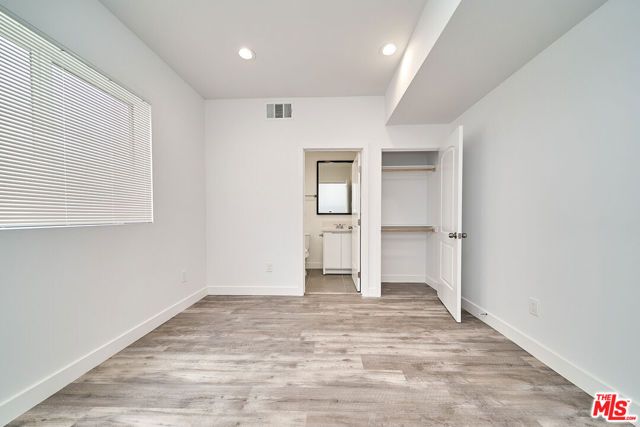 603 W 41st Place, Los Angeles, CA 90037