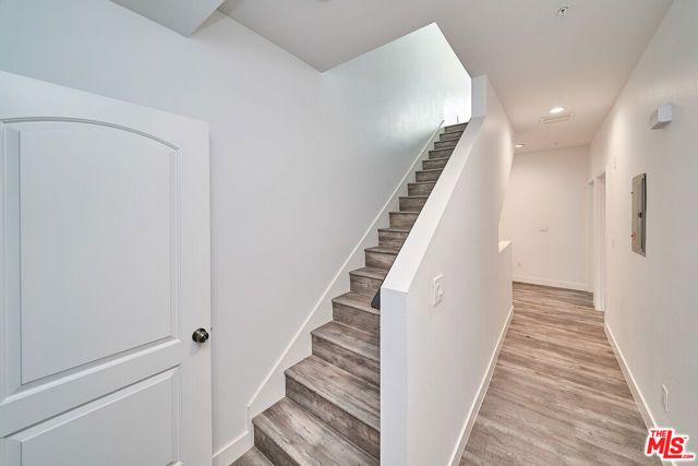 603 W 41st Place, Los Angeles, CA 90037