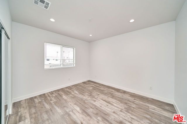 603 W 41st Place, Los Angeles, CA 90037