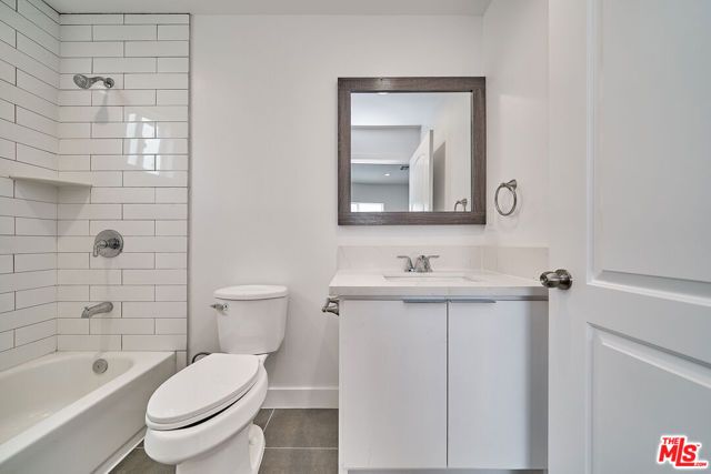 603 W 41st Place, Los Angeles, CA 90037