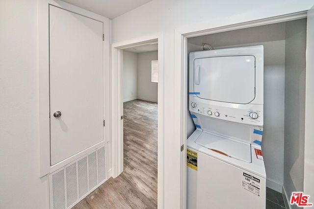 603 W 41st Place, Los Angeles, CA 90037