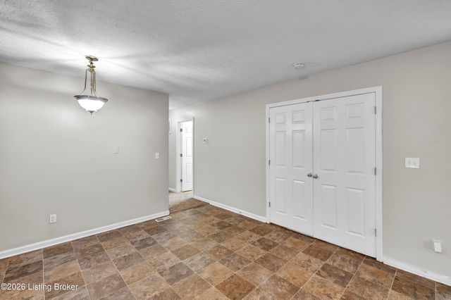 1308 S 26th St, Louisville, KY 40210
