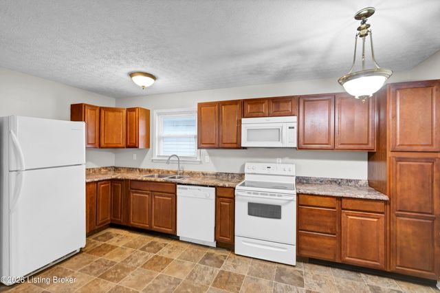 1308 S 26th St, Louisville, KY 40210