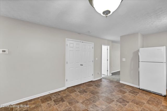 1308 S 26th St, Louisville, KY 40210