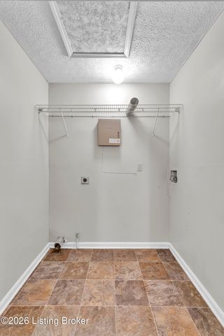 1308 S 26th St, Louisville, KY 40210