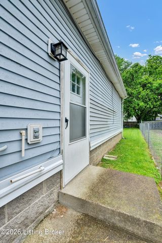 1308 S 26th St, Louisville, KY 40210