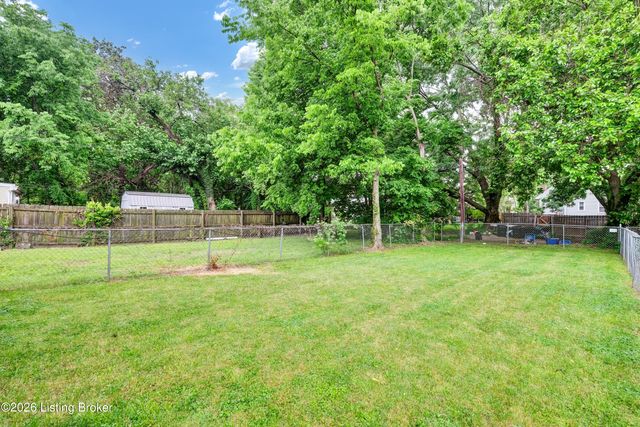 1308 S 26th St, Louisville, KY 40210