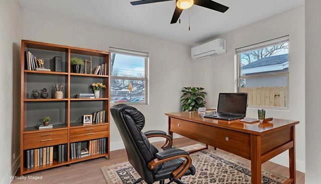 1144 Buena Vista Drive SE, Albuquerque, NM 87106