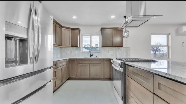 1144 Buena Vista Drive SE, Albuquerque, NM 87106