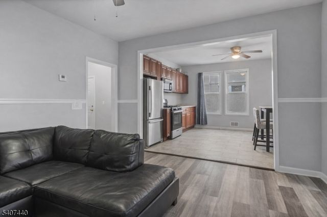 105 Huntington Ter, Newark City, NJ 07112