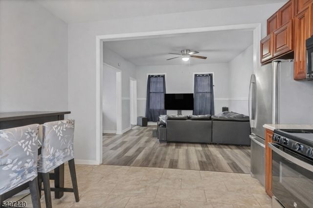 105 Huntington Ter, Newark City, NJ 07112