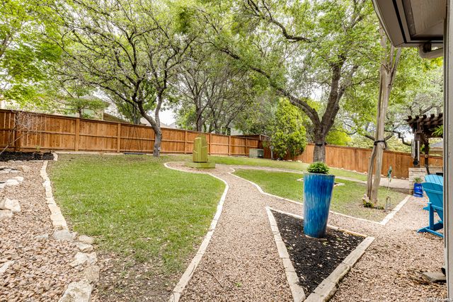1739 La Mancia, San Antonio, TX 78258