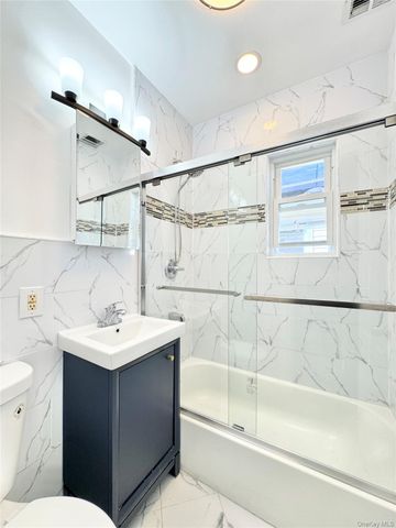 43-15 156th Street 2nd Fl, Flushing, NY 11355