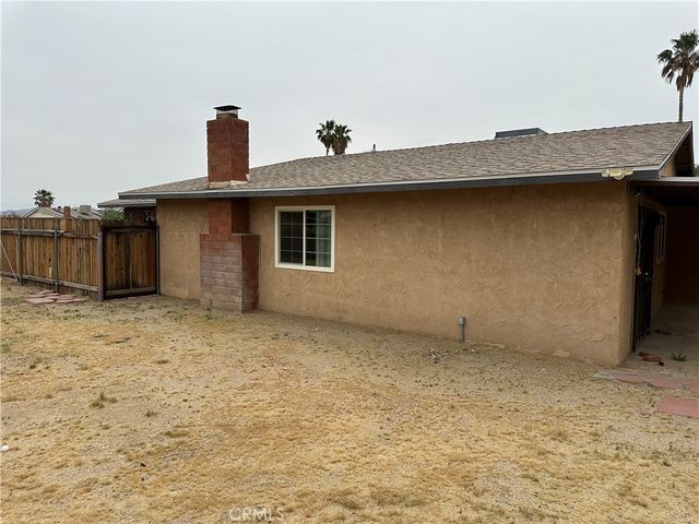 2032 Notre Dame Court, Barstow, CA 92311