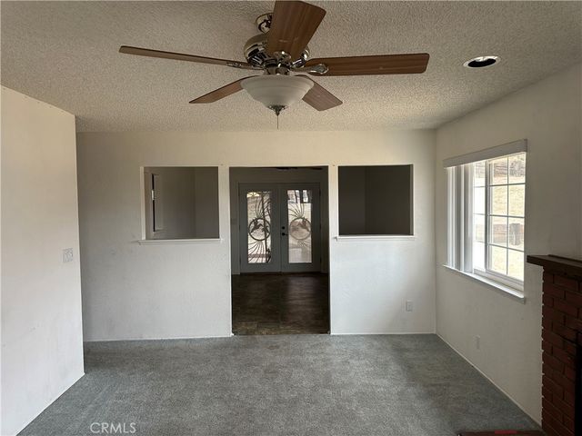2032 Notre Dame Court, Barstow, CA 92311