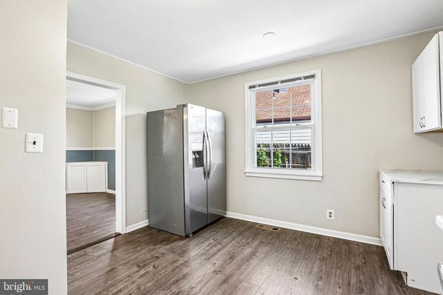 8217 DUNDALK AVE, Dundalk, MD 21222