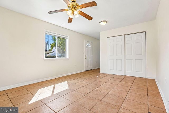8217 DUNDALK AVE, Dundalk, MD 21222