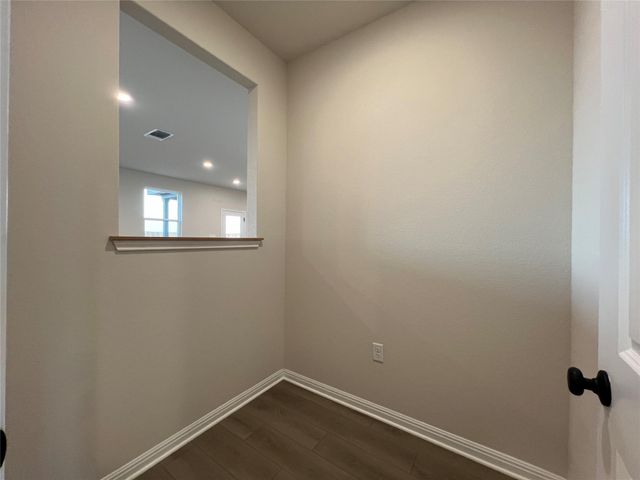 310 Willow Heights DR, Hutto, TX 78634