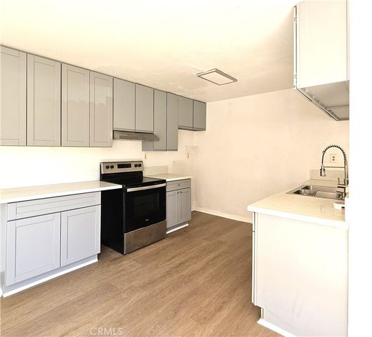 426 E Hullett A, Long Beach, CA 90805