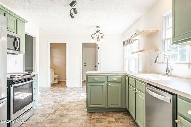 2909 Winton Drive, Fayetteville, NC 28306