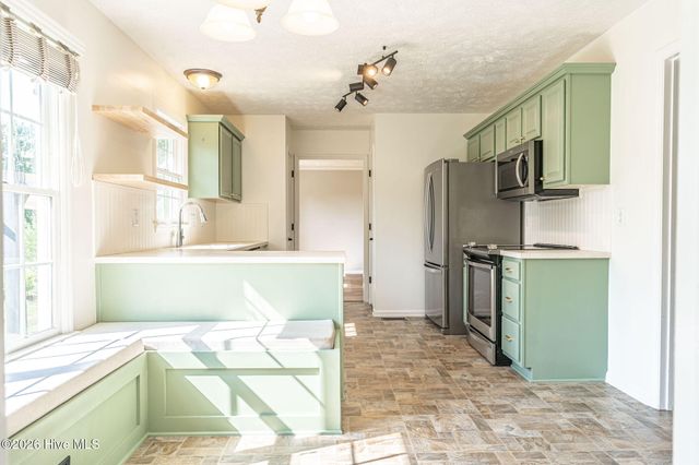 2909 Winton Drive, Fayetteville, NC 28306