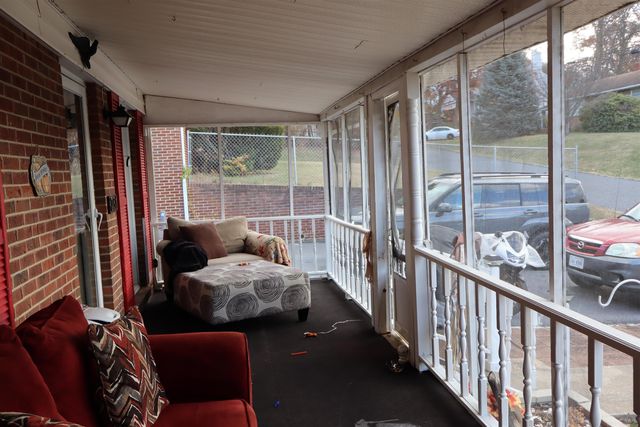 351 CAMPBELL ST, Staunton, VA 24401