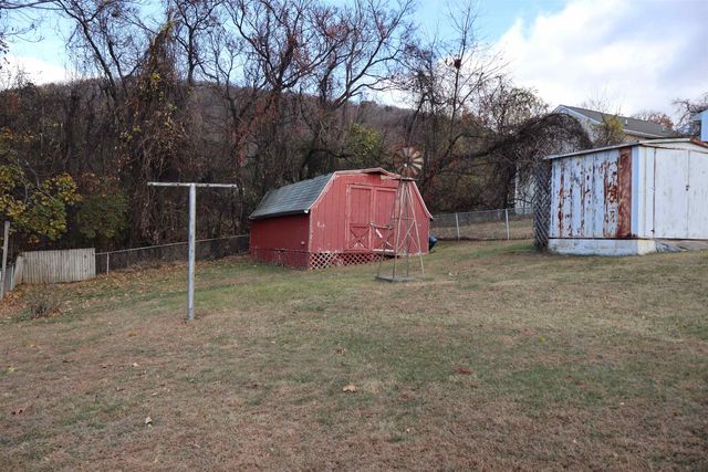 351 CAMPBELL ST, Staunton, VA 24401