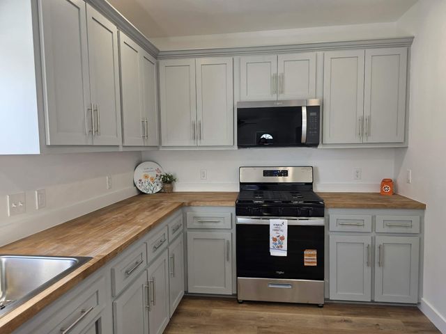 309 C Street NW, Miami, OK 74354