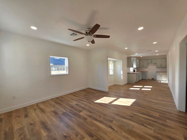 309 C Street NW, Miami, OK 74354