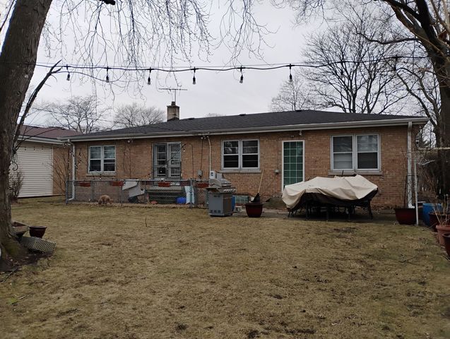 9741 Kildare Avenue, Skokie, IL 60076