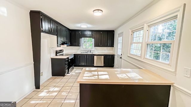 3276 Hickory Bluff Dr, Marietta, GA 30062