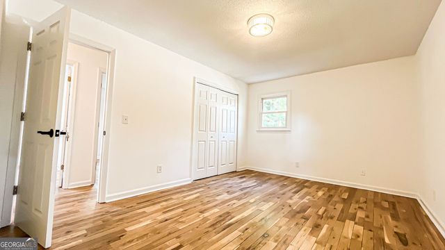 3276 Hickory Bluff Dr, Marietta, GA 30062