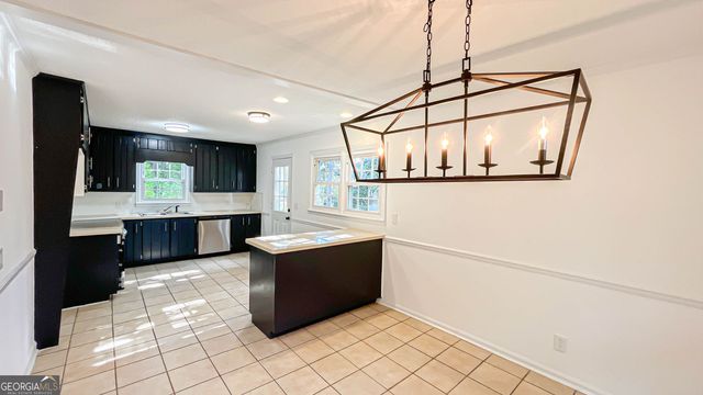 3276 Hickory Bluff Dr, Marietta, GA 30062