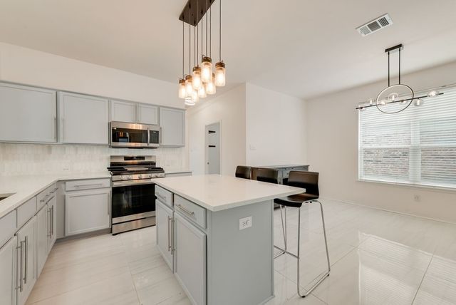 2831 Wild Oak Lane, Rockwall, TX 75032