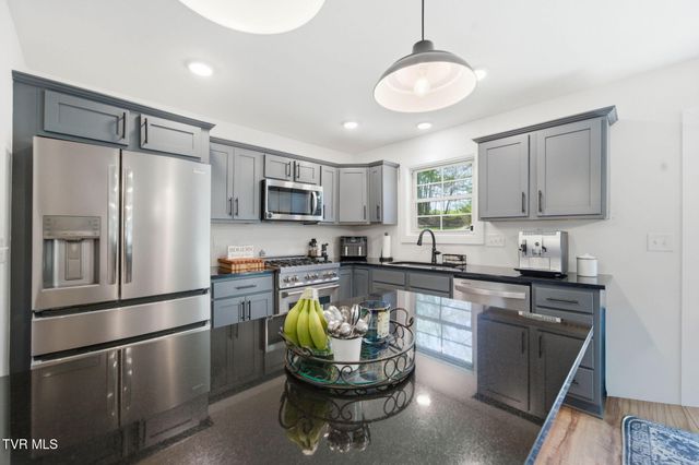 353 County Farm Road, Jonesborough, TN 37659