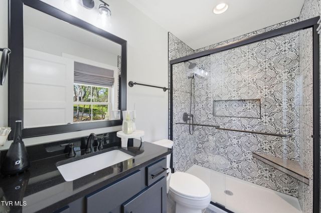 353 County Farm Road, Jonesborough, TN 37659