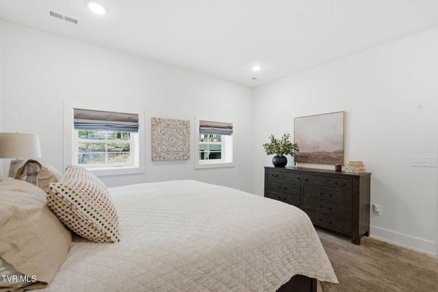 353 County Farm Road, Jonesborough, TN 37659