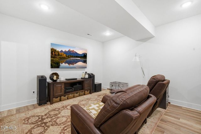 353 County Farm Road, Jonesborough, TN 37659