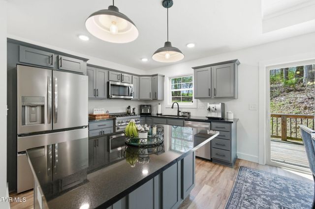 353 County Farm Road, Jonesborough, TN 37659