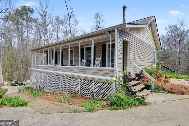 376 Doe Lane, Mansfield, GA 30055