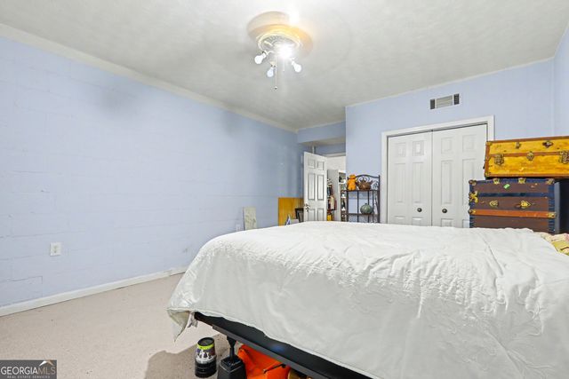 376 Doe Lane, Mansfield, GA 30055