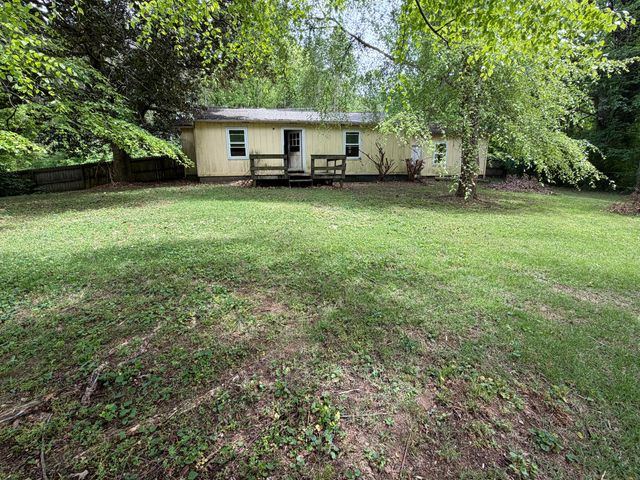496 S Mcdonald Road, Mcdonald, TN 37353