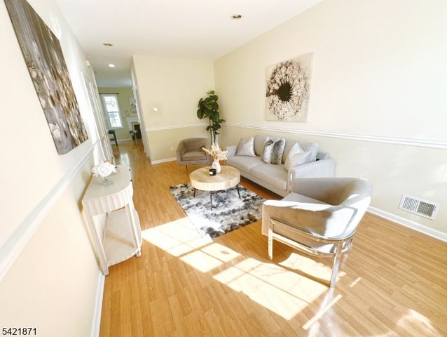 117 Barclay Dr, Nutley Twp., NJ 07110