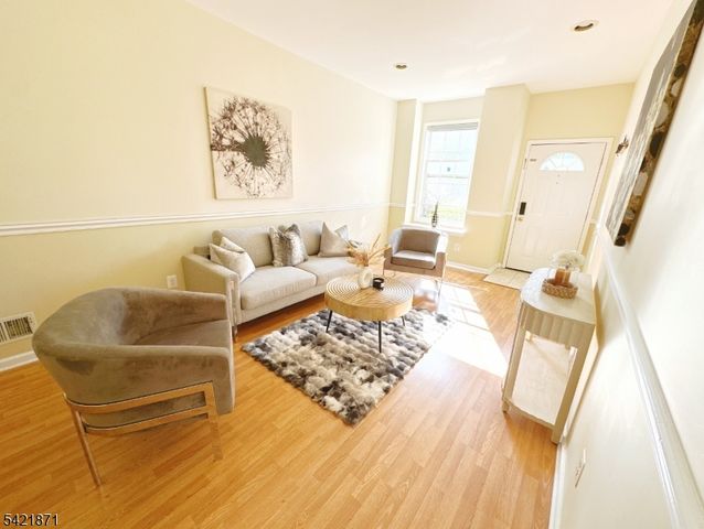 117 Barclay Dr, Nutley Twp., NJ 07110